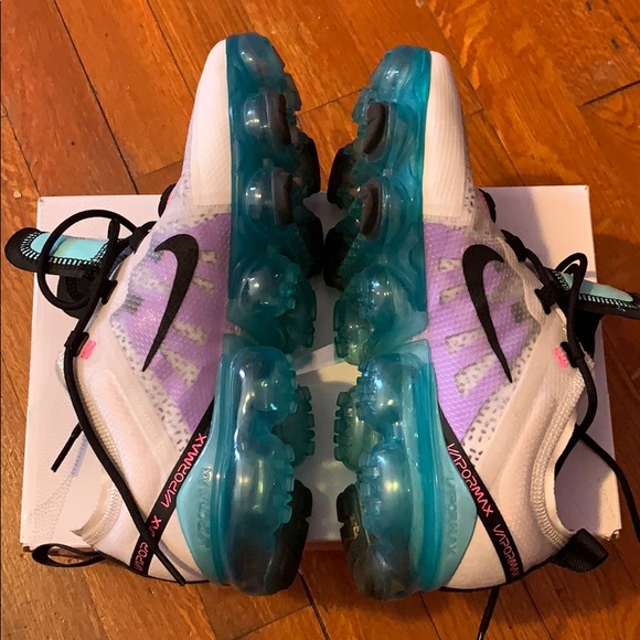 SOLD - Picture 5 of 7